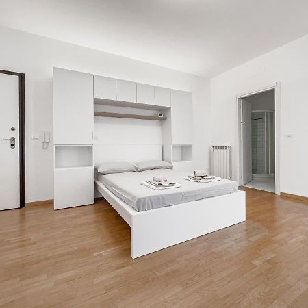 Realkasa Amendola 6 Apartment Bologna Bagian luar foto