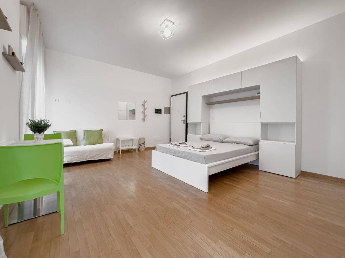 Realkasa Amendola 6 Apartment Bologna Bagian luar foto